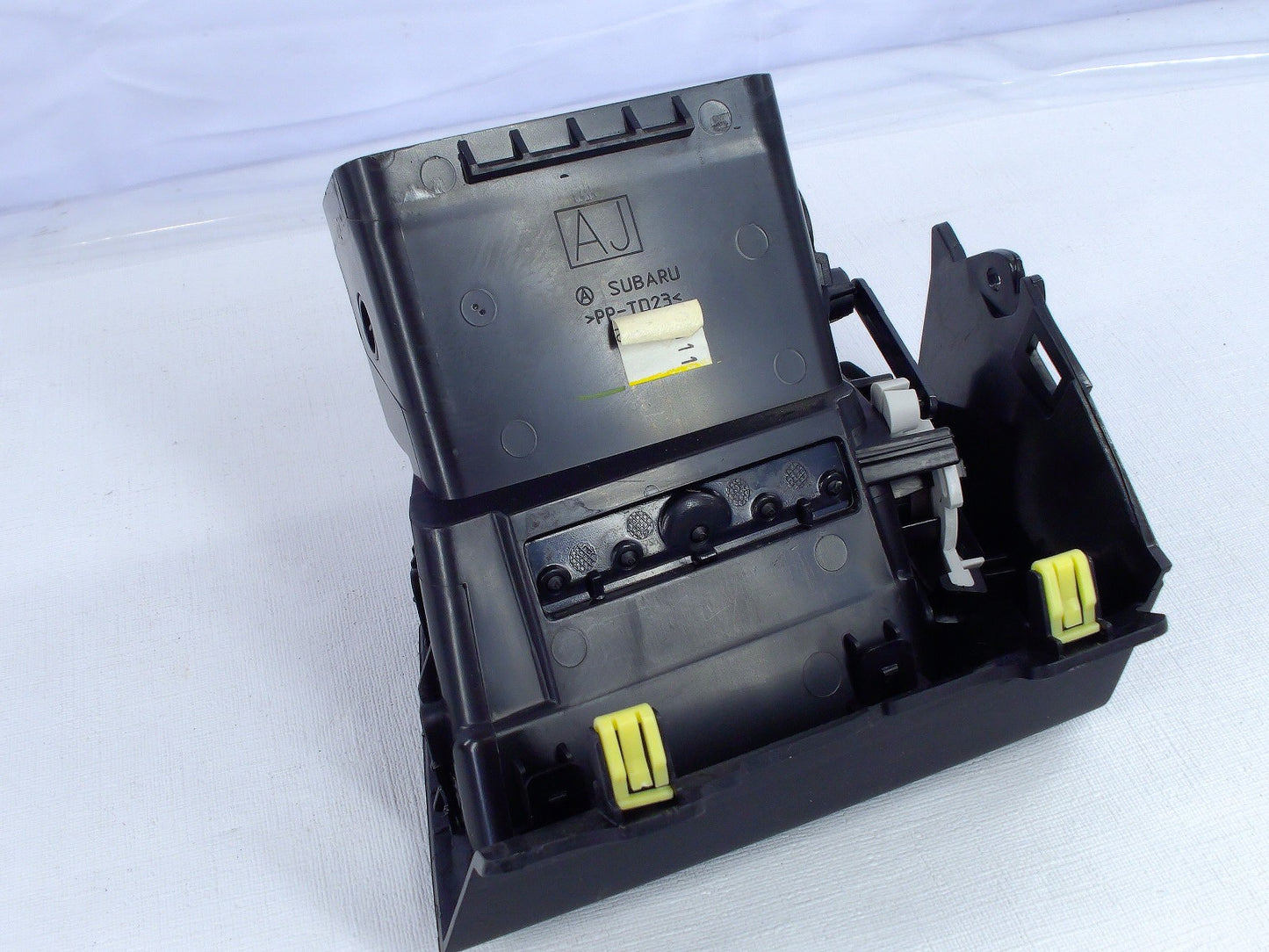 2010-2014 Subaru Legacy Sedan Left Dash AC Heater Air Vent OEM