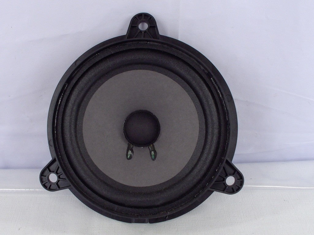2008-2013 Infiniti G37 Sedan Bose Rear Right Side Door Speaker 28156-AM90A OEM