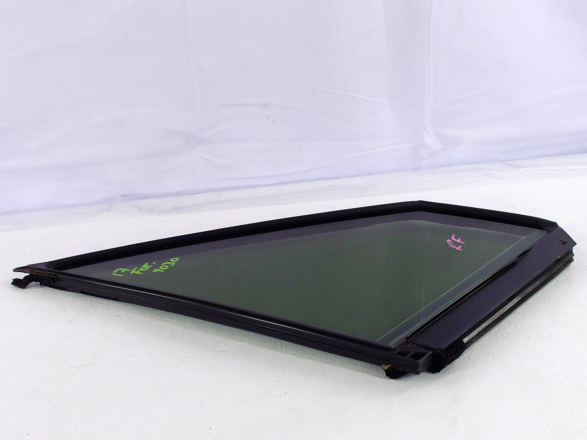2016-2018 Subaru Forester Right Front Door Partition Glass Window OEM 61012SG301