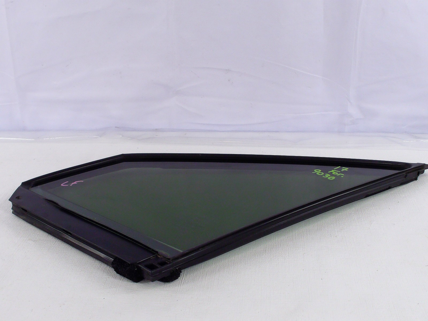 2016-2018 Subaru Forester Left-Side Front Door Partition Glass Window OEM