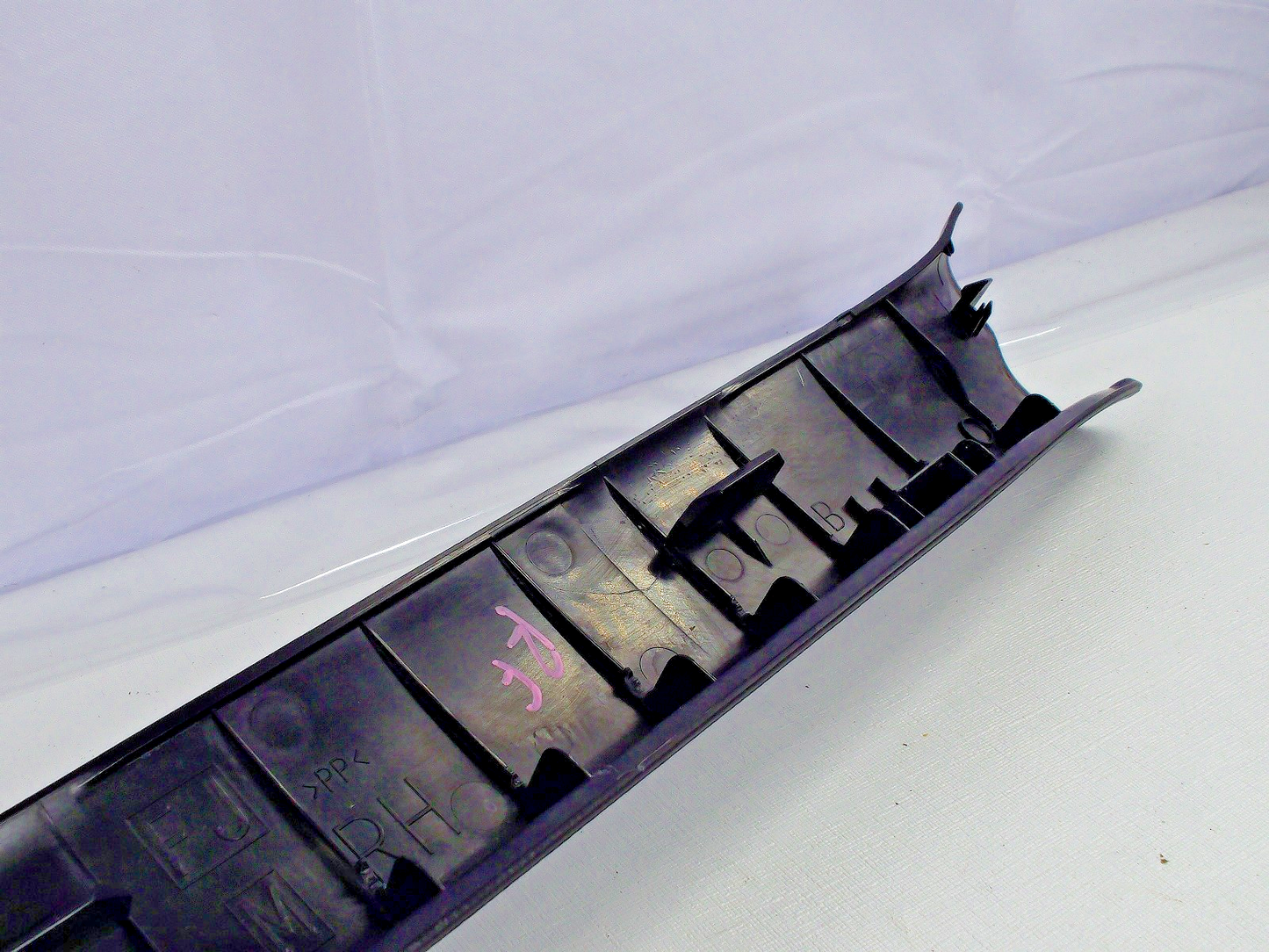 2014-2018 Subaru Forester Front Right Door Sill Plate Black Trim Cover OEM