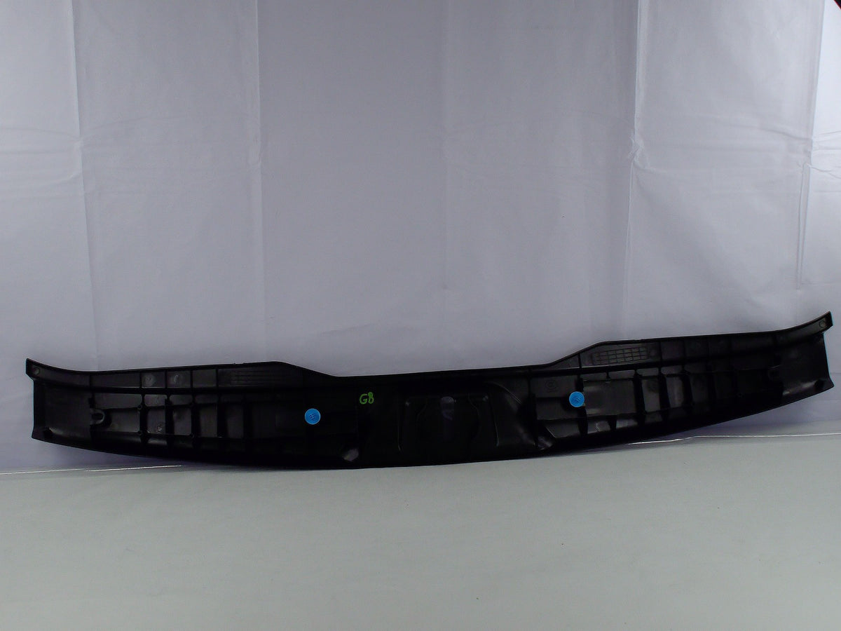 2014-2018 Subaru Forester Rear Hatch Trunk Sill Scuff Plate Latch Trim OEM