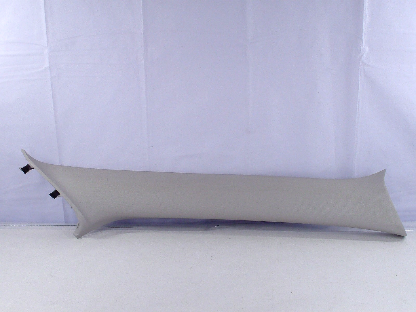 2014-2018 Subaru Forester Right A Pillar Windshield 94010SG000 Trim OEM