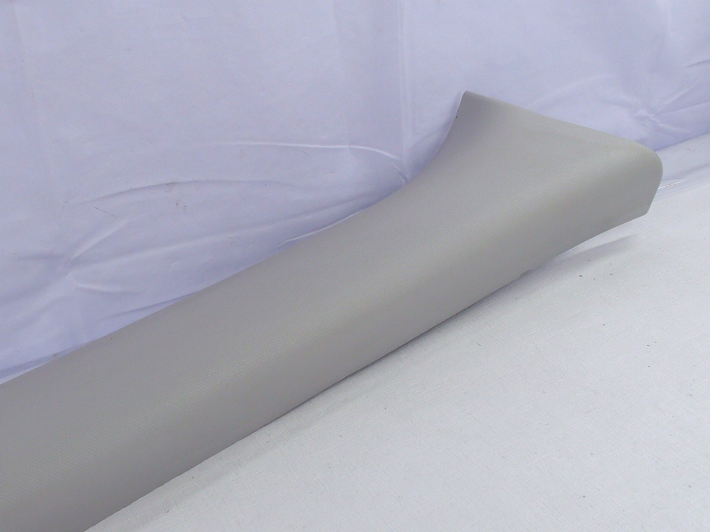 2014-2018 Subaru Forester Right A Pillar Windshield 94010SG000 Trim OEM