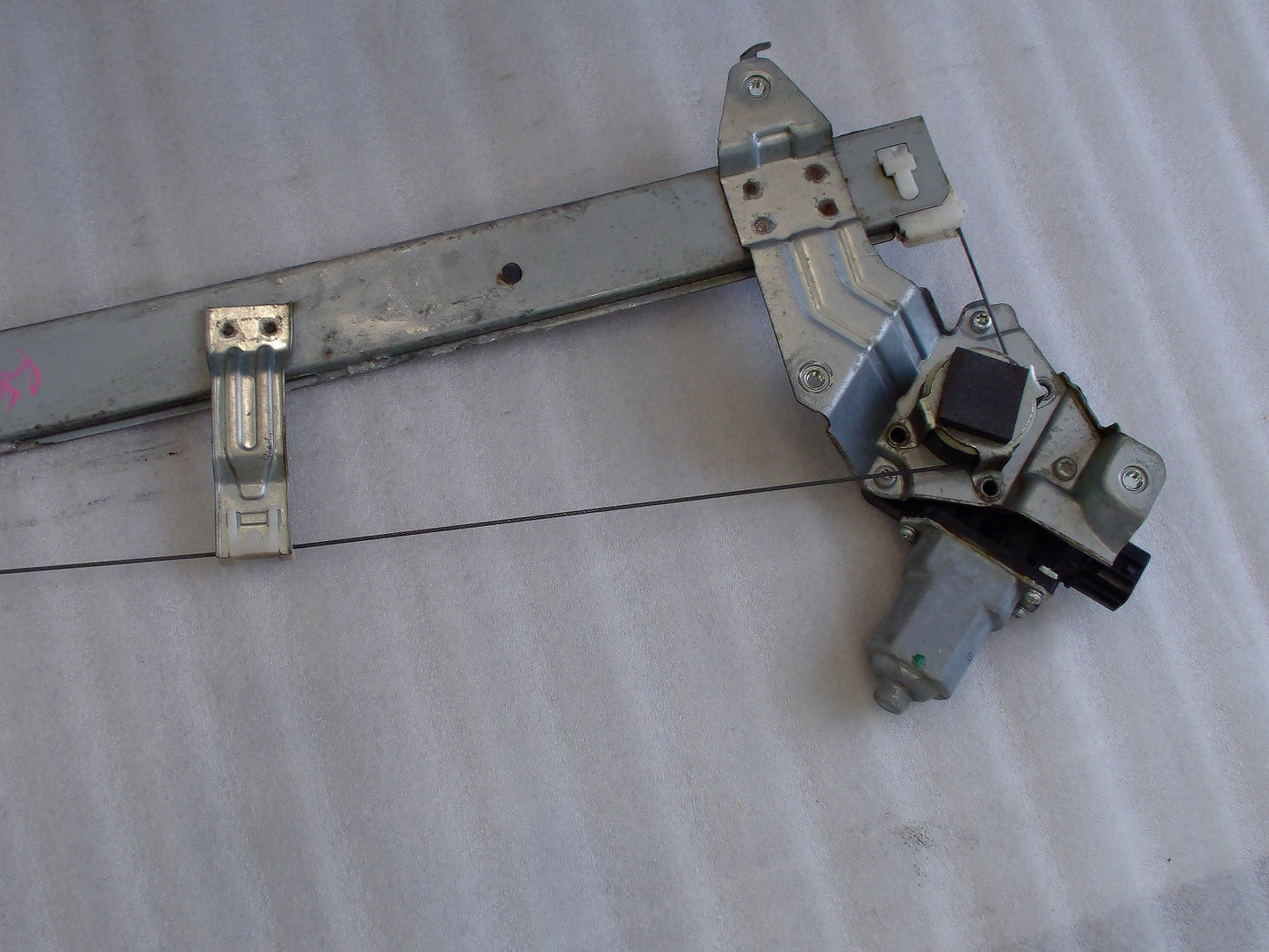2014-2018 Subaru Forester Front Right Power Window Motor and Regulator OEM