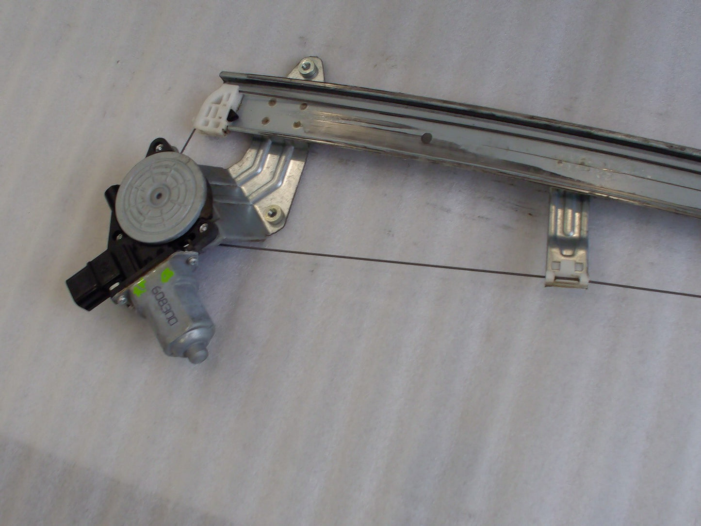 2014-2018 Subaru Forester Front Right Power Window Motor and Regulator OEM
