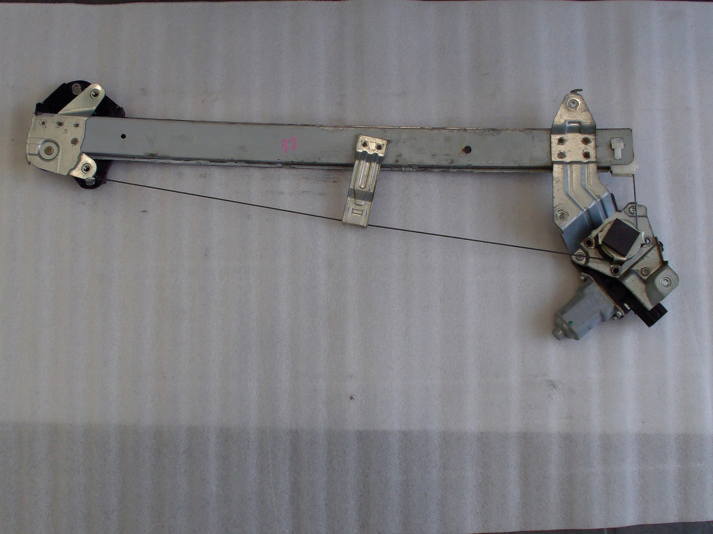 2014-2018 Subaru Forester Front Right Power Window Motor and Regulator OEM