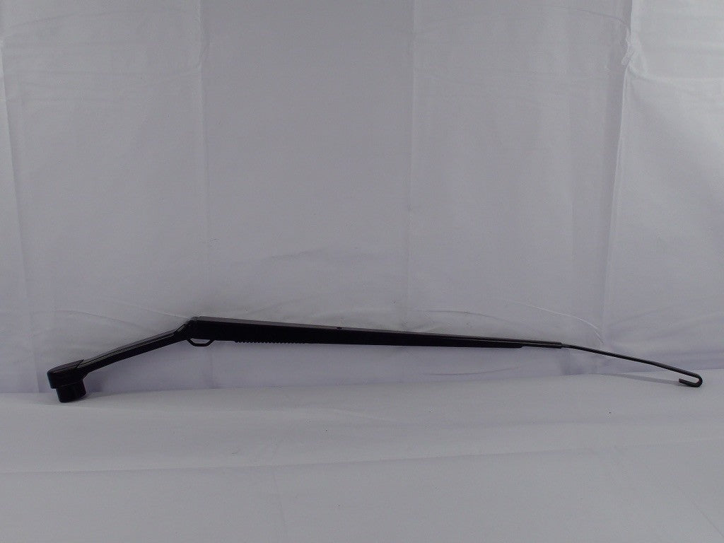 2014-2018 Subaru Forester Right Windshield Wiper Arm OEM