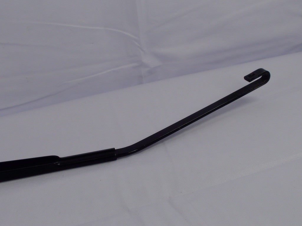 2014-2018 Subaru Forester Right Windshield Wiper Arm OEM