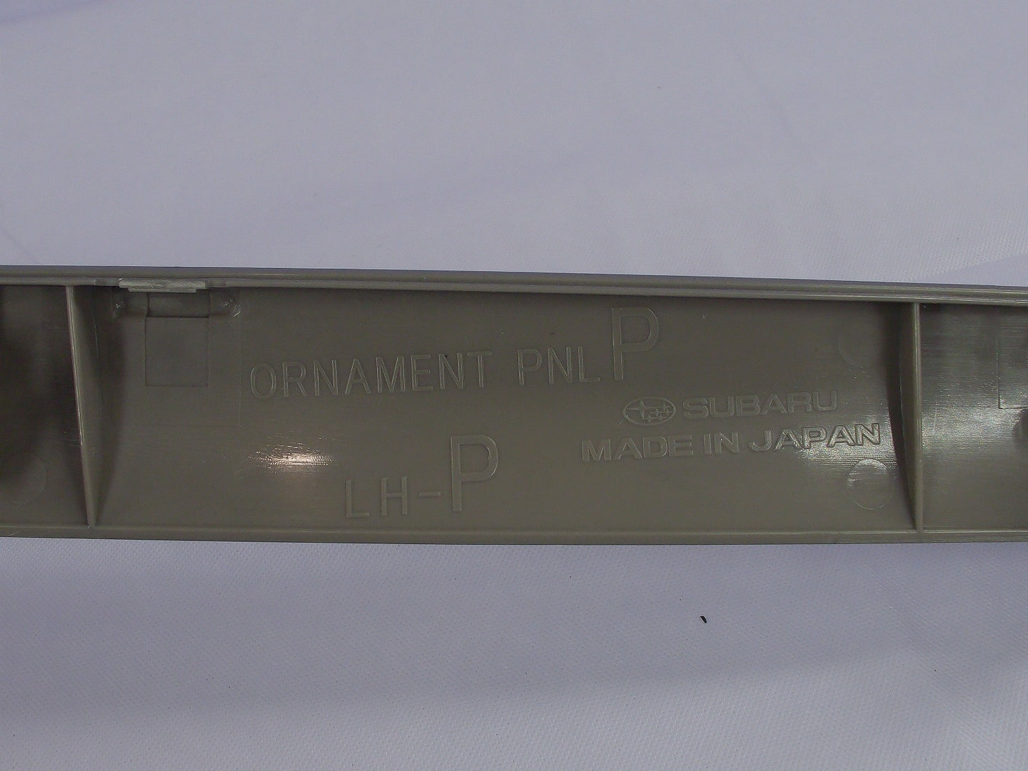 2014-2018 Subaru Forester Instrument Dashboard Panel P Molding Silver Trim OEM