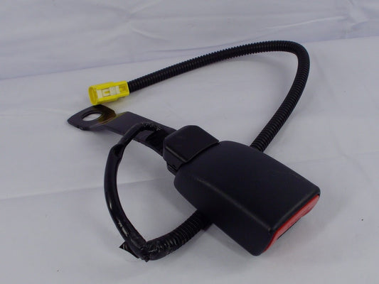 2014-2018 Subaru Forester Front Seat Belt Buckle Right Black OEM