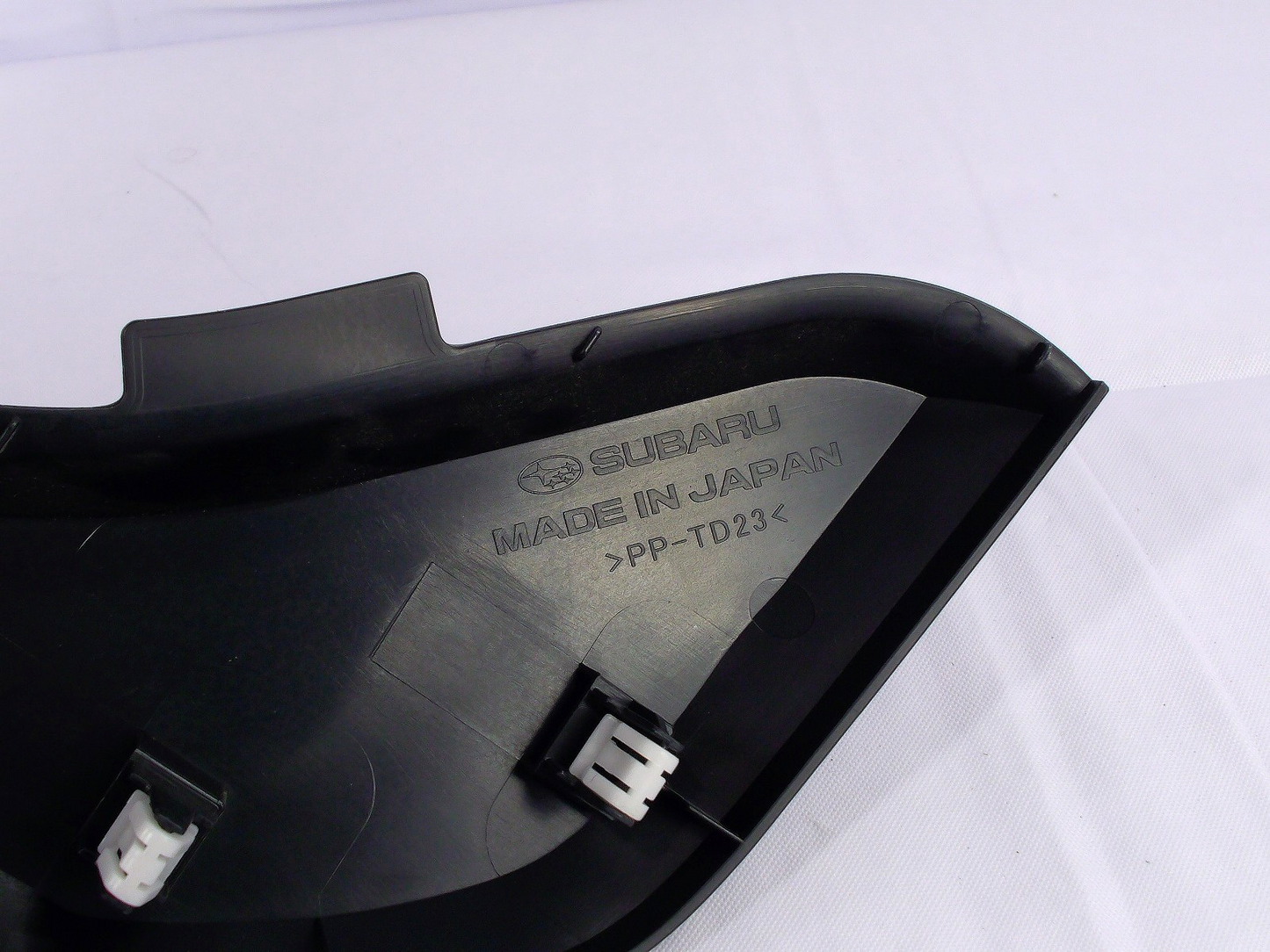 2014-2018 Subaru Forester Right Front Dashboard Dash End Cap Trim Cover OEM