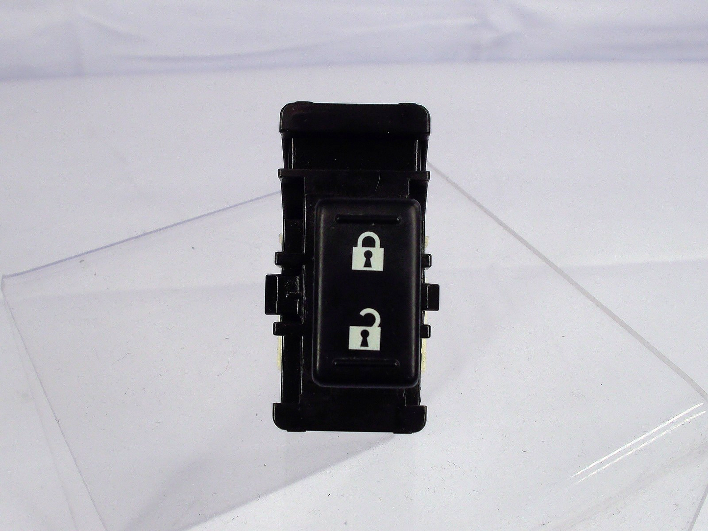 2011-2018 Subaru Forester Manual Right-Side Right Door Lock Switch OEM