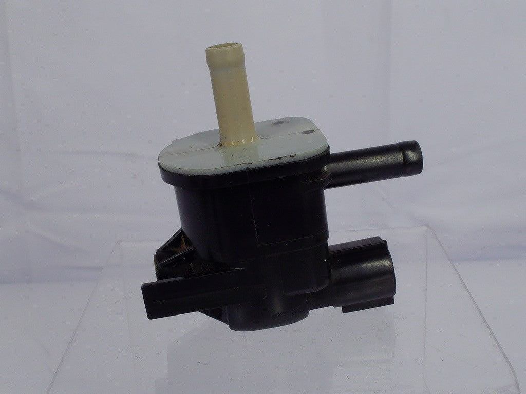 2014-2018 Subaru Forester Purge Valve Solenoid 2.5L 16131AA060 OEM