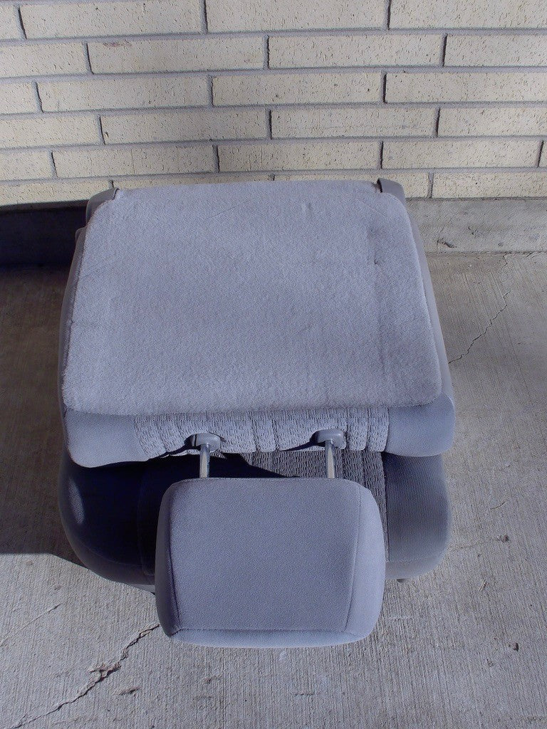 2004-2006 Toyota Tundra Crew Cab Right Rear Seat Cloth Gray OEM