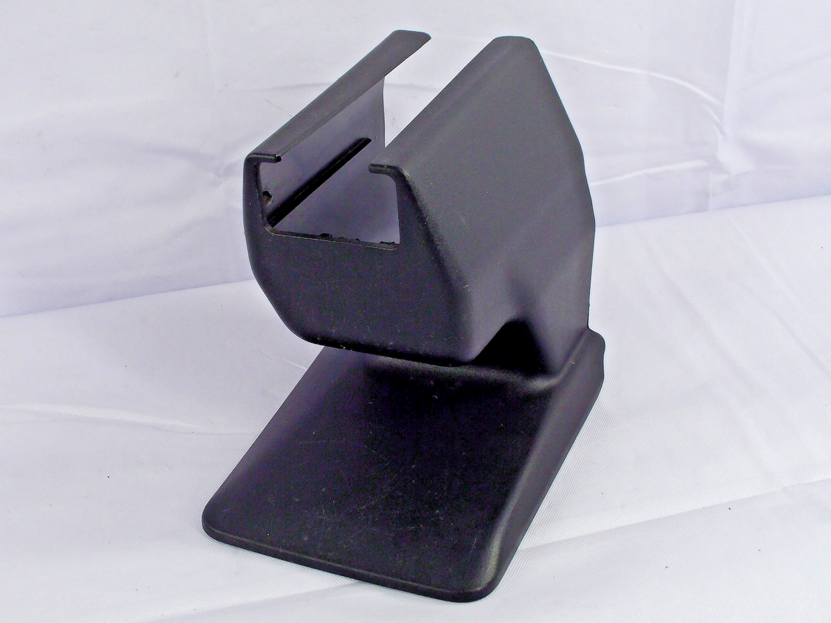2014-2018 Subaru Forester Seat Track Rail Cap RH Outer Trim Cover OEM 64115SG020