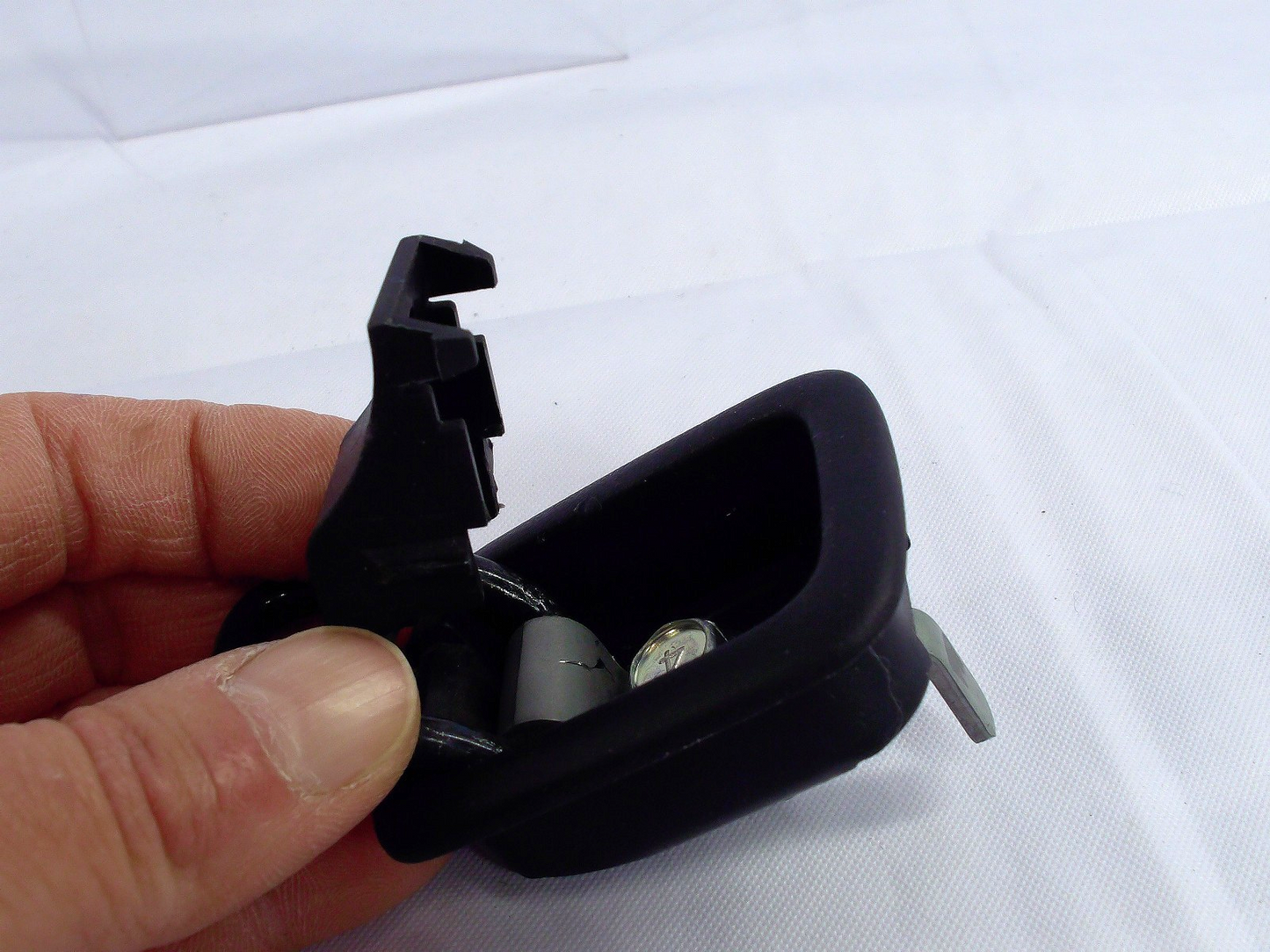 2014-2018 Subaru Forester Right or Left Luggage Hook 94072SG001VH OEM