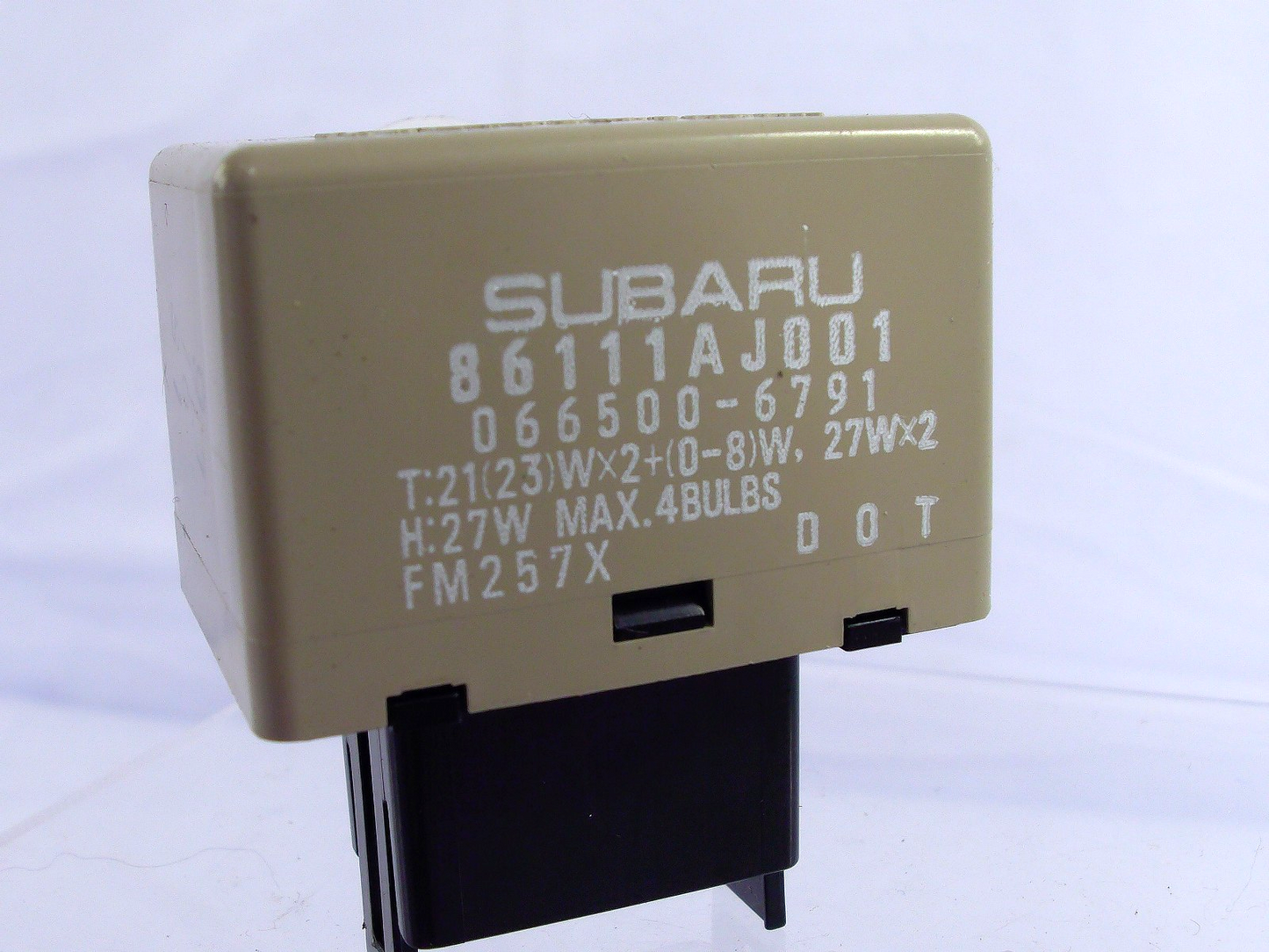 2014-2018 Subaru Forester Warning Hazard Flasher Relay Module 066500-6791 OEM