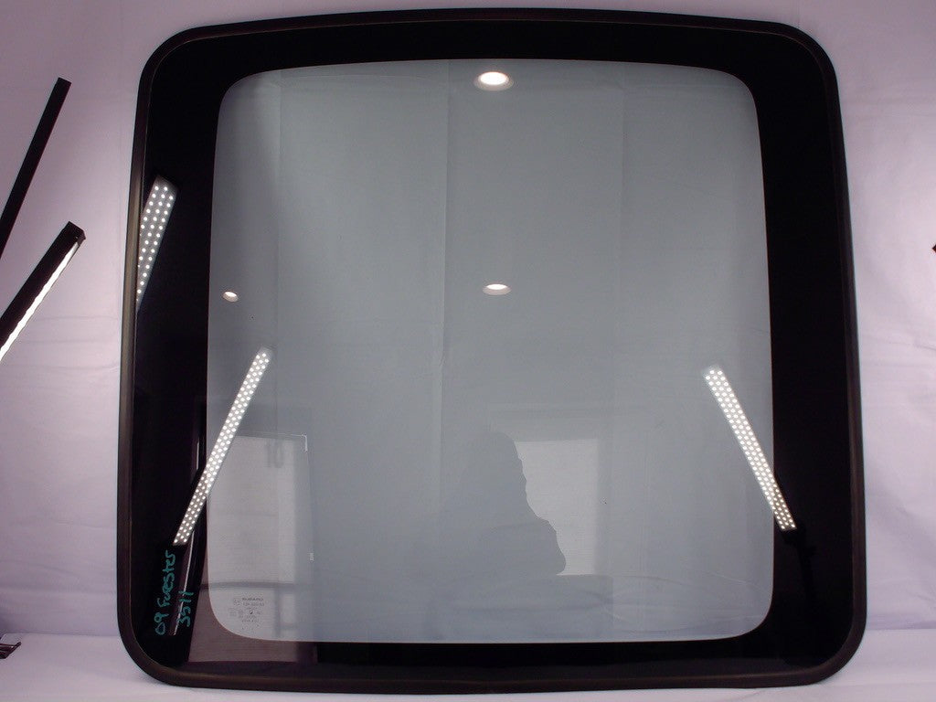 2009-2013 Subaru Forester Roof Sunroof Moonroof Glass 65430SC001 OEM