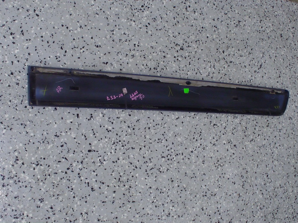 2004-2006 Toyota Tundra Crew Cab Right Rear Door Molding Blue 8J7 OEM
