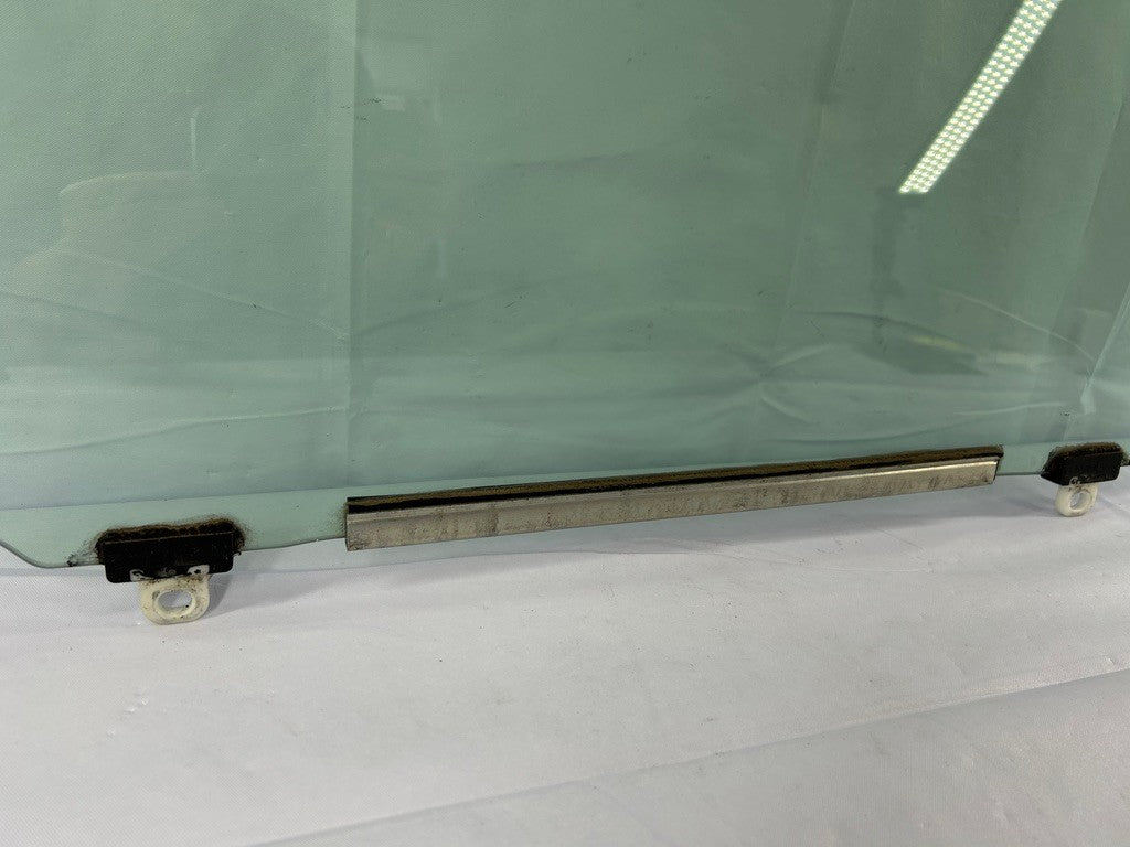 2006-2012 Toyota RAV4 Front Right Door Window Glass OEM FD22915GTY