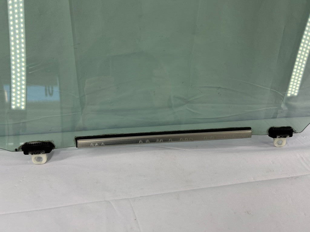 2006-2012 Toyota RAV4 Front Right Door Window Glass OEM FD22915GTY