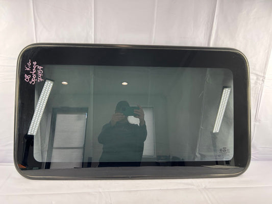 2005-2010 Kia Sportage Sunroof Glass Roof Window 816101F000 OEM