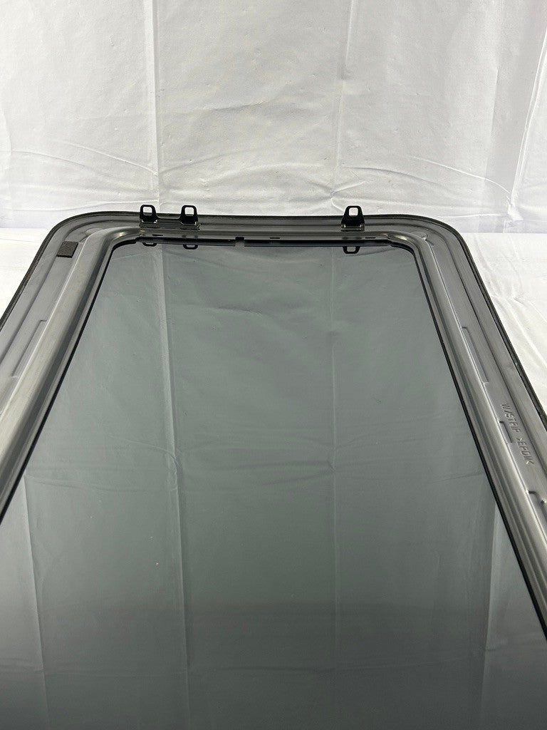 2005-2010 Kia Sportage Sunroof Glass Roof Window 816101F000 OEM