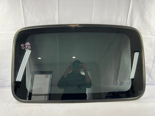 2002-2005 Honda Civic 4 Door Sedan Roof Sunroof Window Glass 70200-S5D-A22 OEM