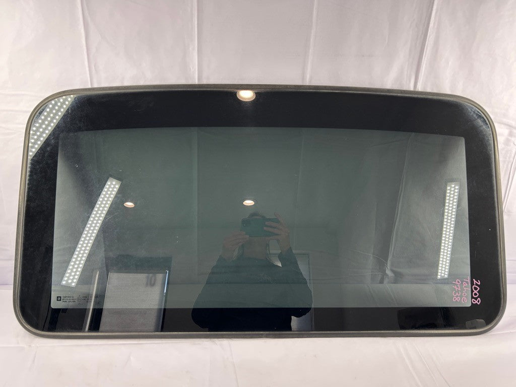 2007-2014 Chevy Suburban Tahoe Sunroof Glass Assembly OEM 22815953