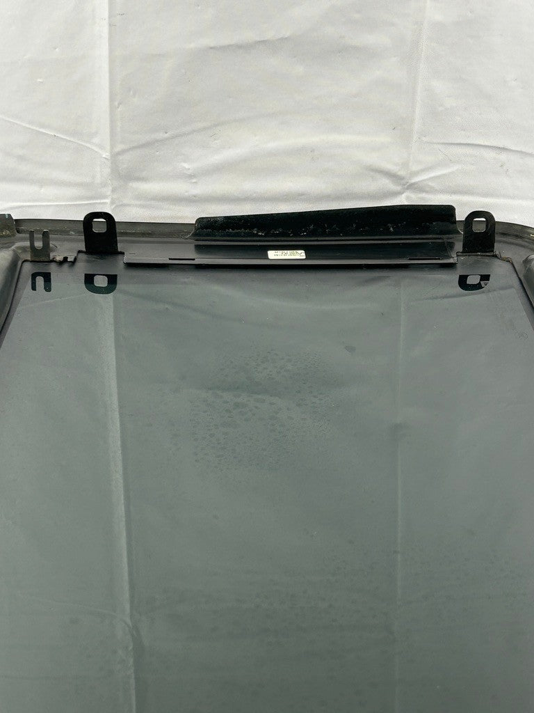 2007-2014 Chevy Suburban Tahoe Sunroof Glass Assembly OEM 22815953