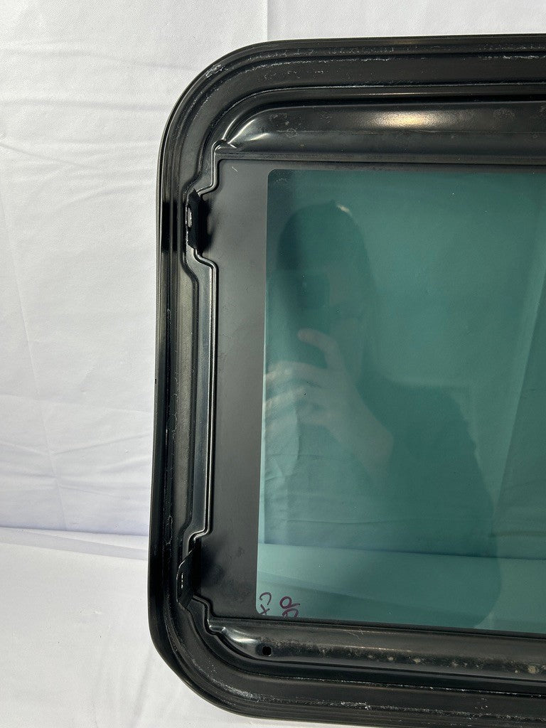2007-2012 Mazda CX-7 Sun Roof Sunroof Glass OEM EG22-69-810F