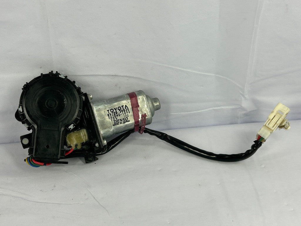 2004-2006 Toyota Tundra Left Front Window Motor 8572034030 OEM