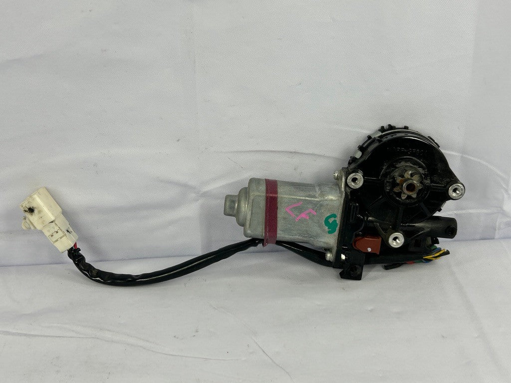 2004-2006 Toyota Tundra Left Front Window Motor 8572034030 OEM