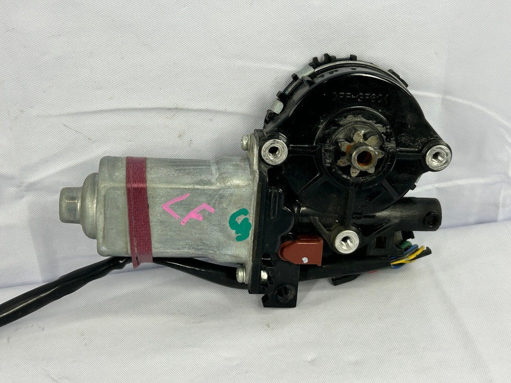 2004-2006 Toyota Tundra Left Front Window Motor 8572034030 OEM