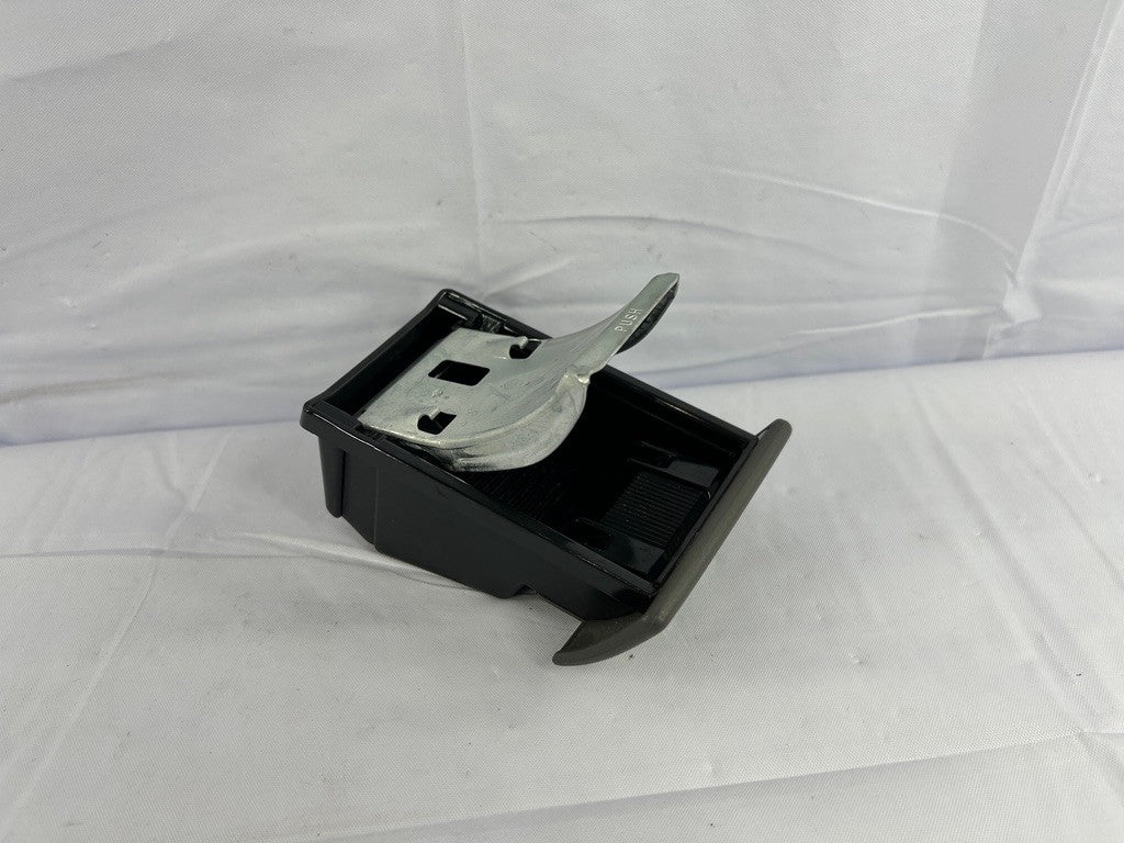 2005-2006 Toyota Tundra Instrument Panel Ashtray Gray Nonsmoker OEM