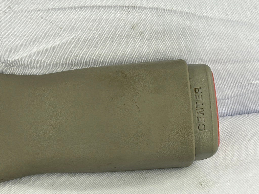 2006 Toyota Tundra Front Center Seat Belt Receptacle 732400C070B0