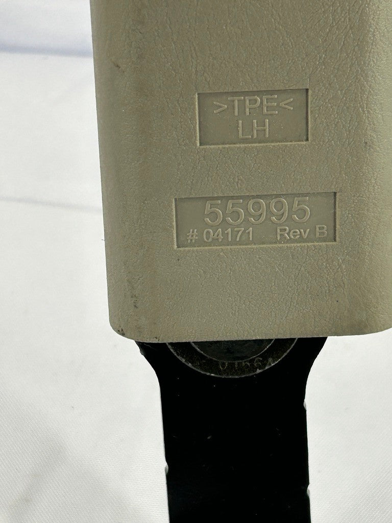 2006 Toyota Tundra Front Center Seat Belt Receptacle 732400C070B0