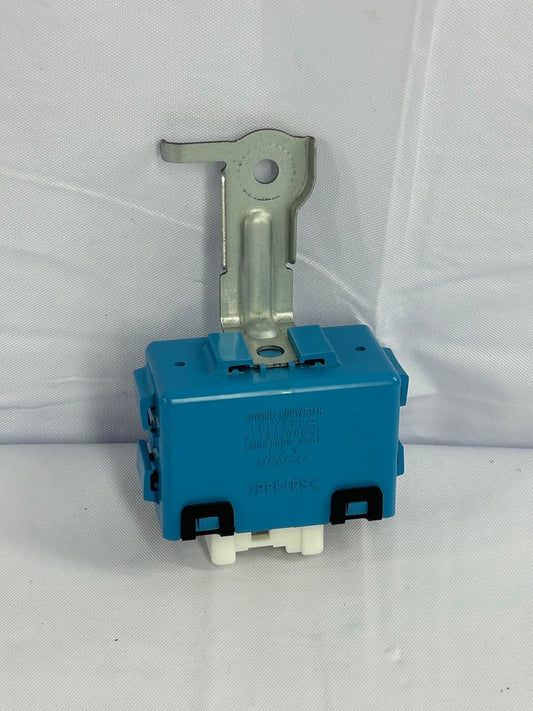 2003-2006 Toyota Tundra Towing Converter Control Module 81985-0C031 OEM