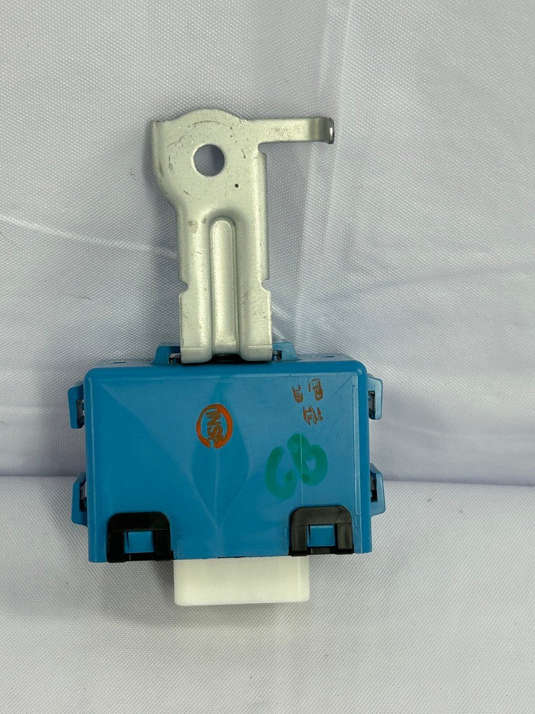 2003-2006 Toyota Tundra Towing Converter Control Module 81985-0C031 OEM