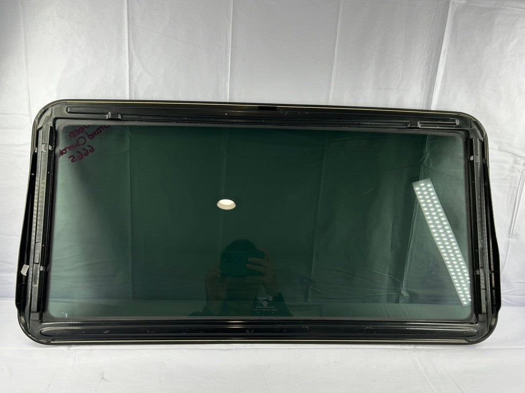 1999-2004 Jeep Grand Cherokee Sunroof Moon Roof Glass 55135858AB OEM