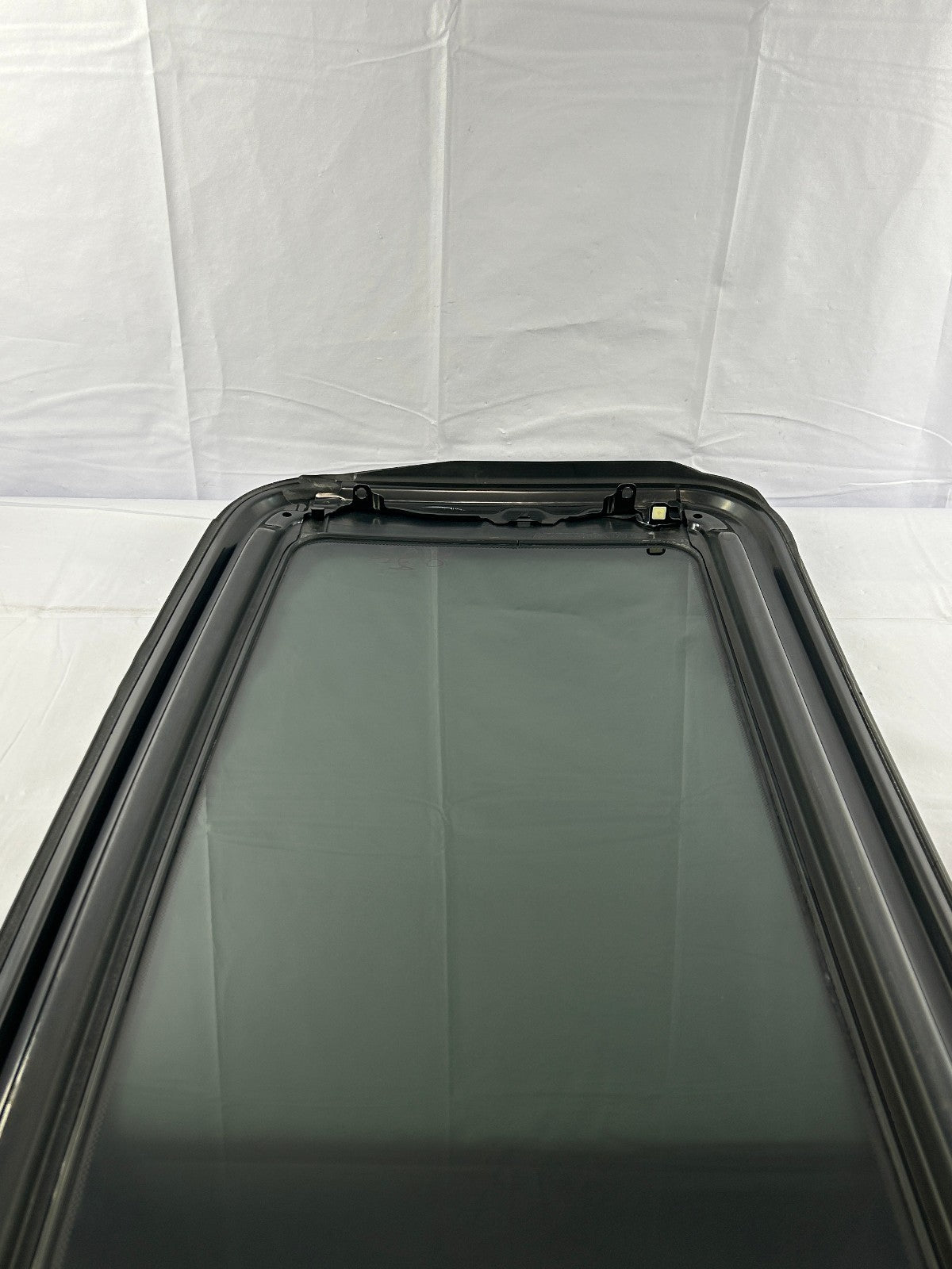 2008-2012 Honda Accord Sedan Sunroof Glass Assembly OEM 70200-TA0-A12