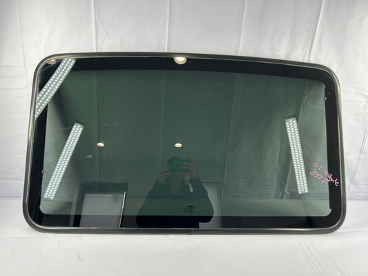 2001-2004 Mazda Tribute Sunroof Moon Roof Glass OEM EC03-69-810