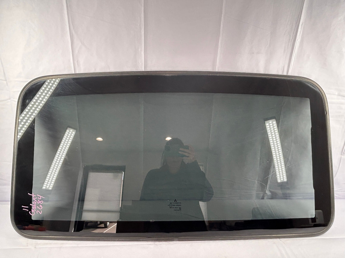 2004-2012 Mitsubishi Galant Sunroof Glass Factory OEM MN190278HA