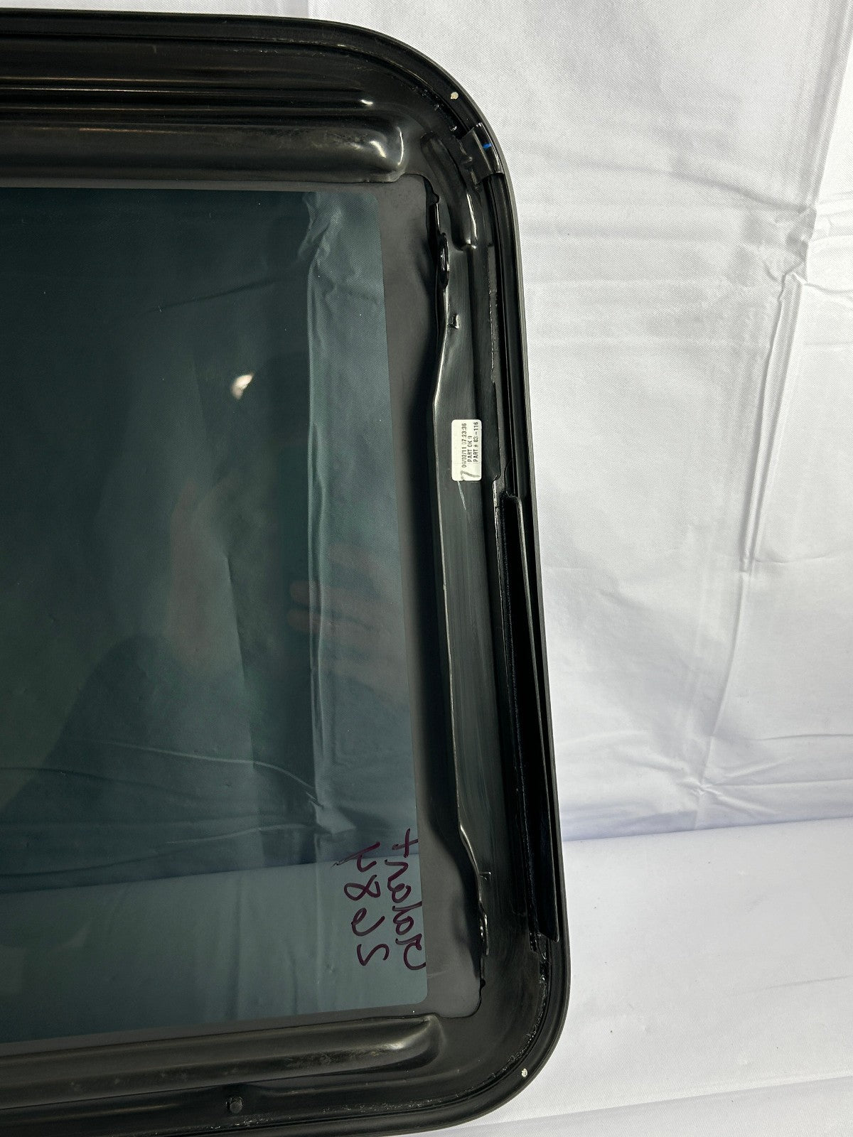 2004-2012 Mitsubishi Galant Sunroof Glass Factory OEM MN190278HA