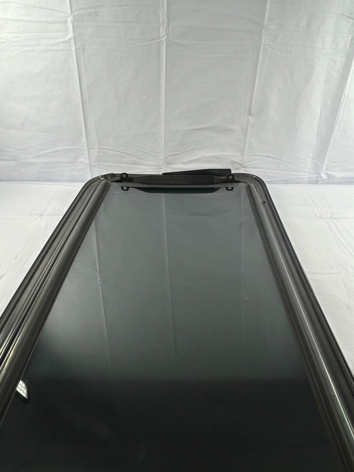 2004-2012 Mitsubishi Galant Sunroof Glass Factory OEM MN190278HA