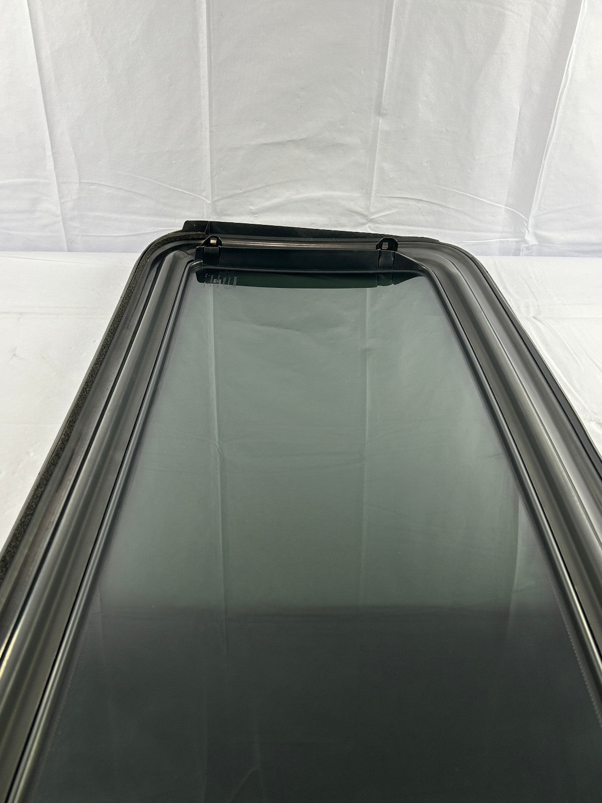 2003-2007 Honda Accord Coupe Sunroof Moon Roof Glass OEM 70200-SDA-A02