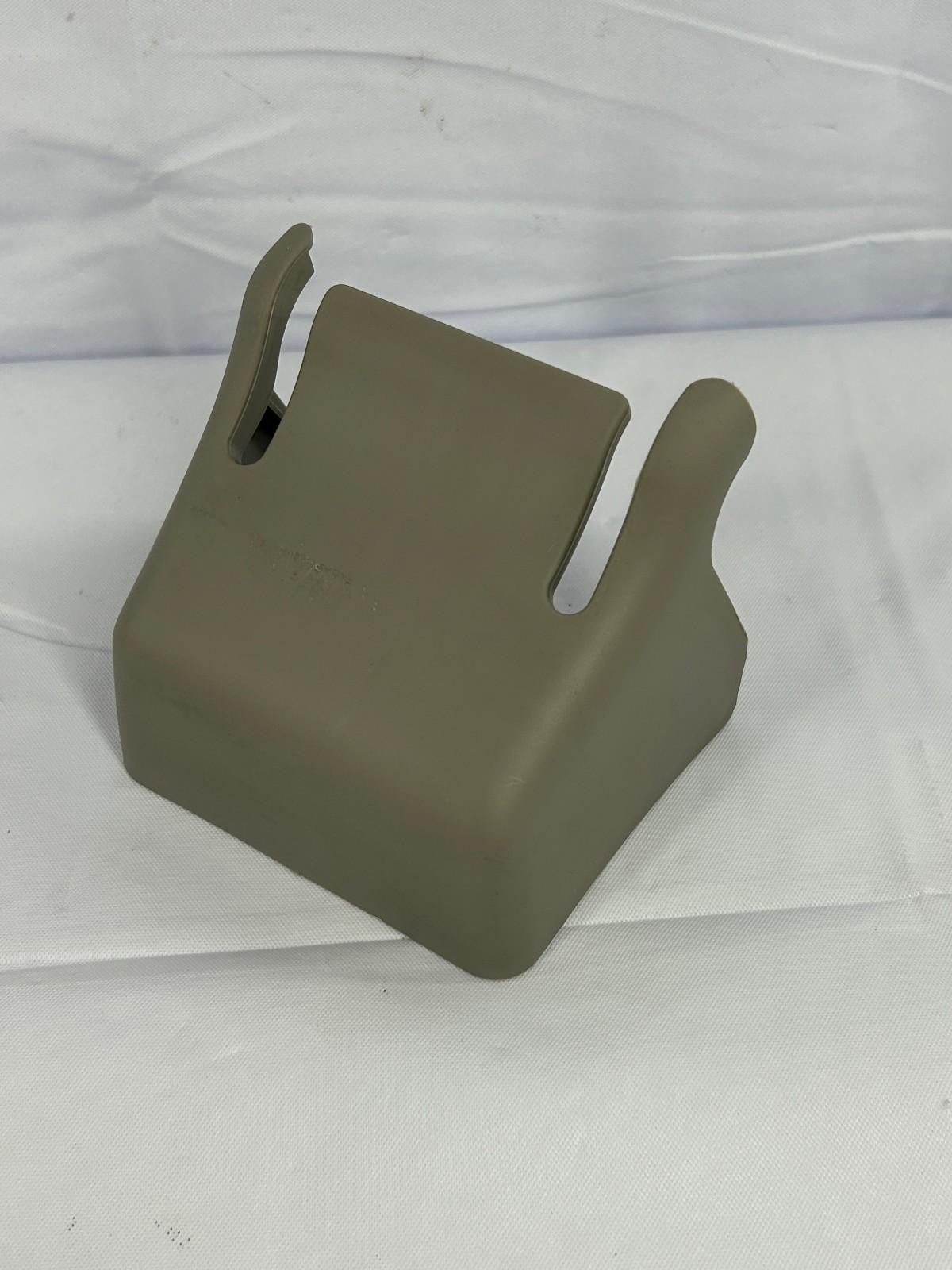 2003-2005 Toyota Tundra Double Cab Rear Seat Floor Hinge Cover 71692-0C010 OEM
