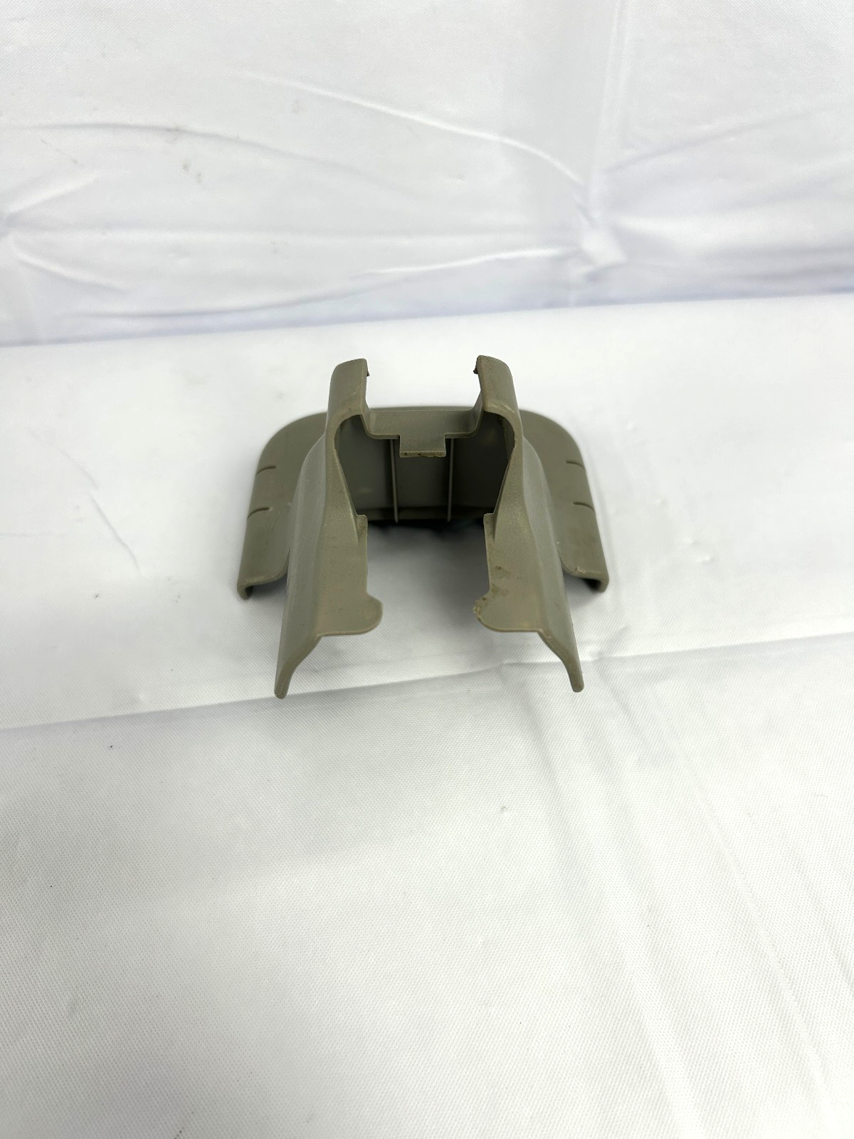 2005-2006 Toyota Tundra Seat Rail Track Mount Bolt Cover 72137-0C240 Trim Cap