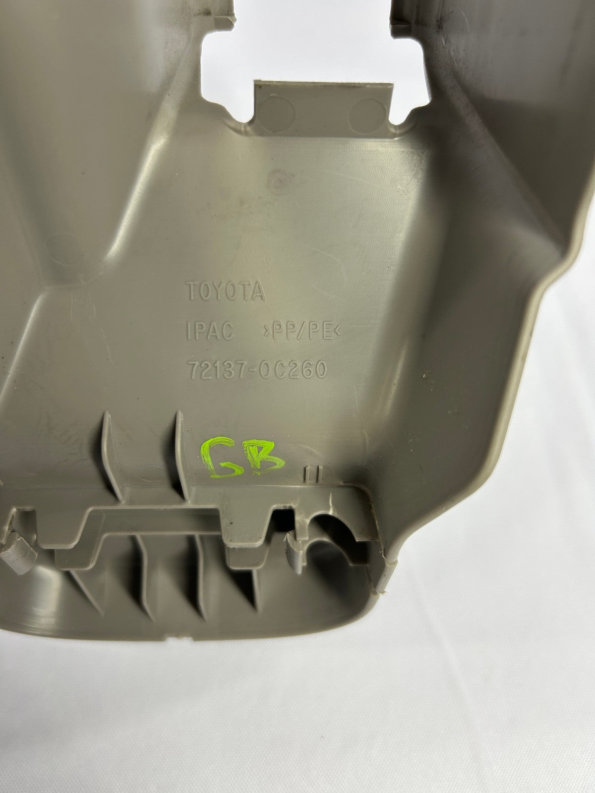 2005-2006 Toyota Tundra Seat Rail Track Mount Bolt Cover 72137-0C260 Trim Cap